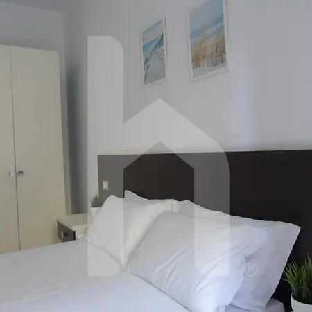 アパートホテル Homiday - Felicioni 3*