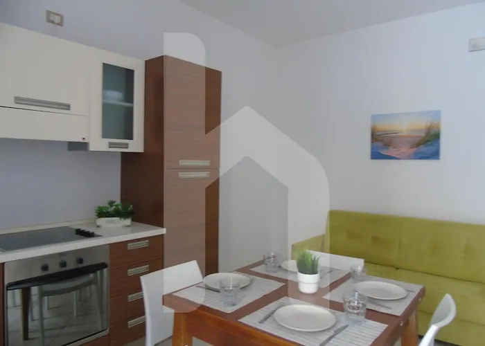 Homiday - Felicioni アパートホテル アルバ・アドリアティカ