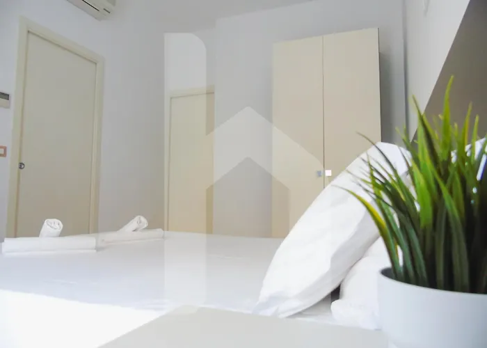 アパートホテル Homiday - Felicioni