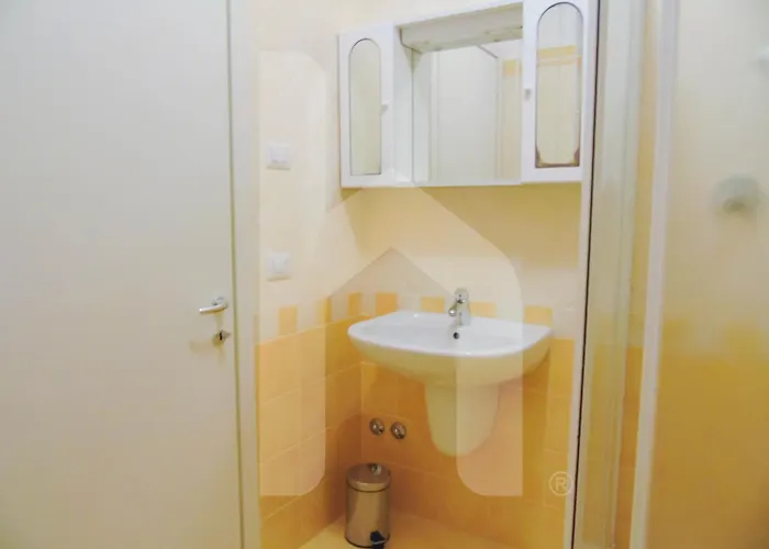 アパートホテル Homiday - Felicioni 3*