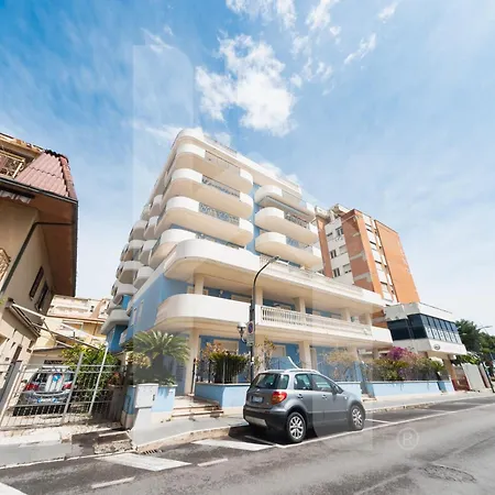 Homiday - Felicioni Aparthotel Alba Adriatica