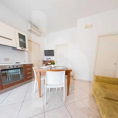 Homiday - Felicioni アパートホテル