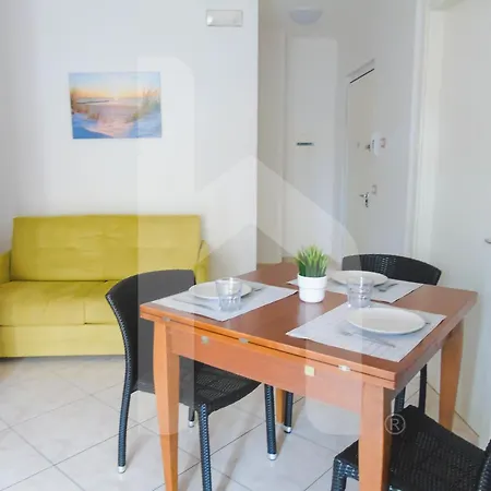 Homiday - Felicioni Aparthotel