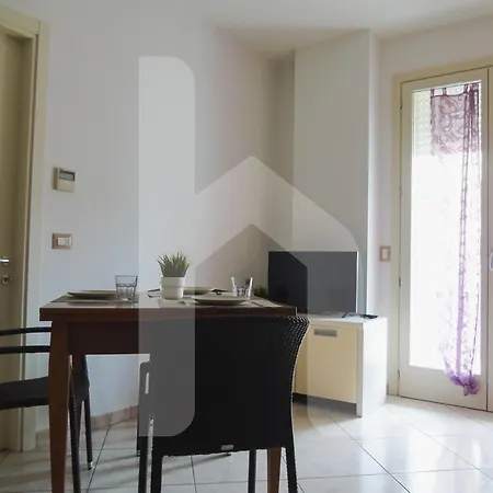 Lägenhetshotell Homiday - Felicioni 3*