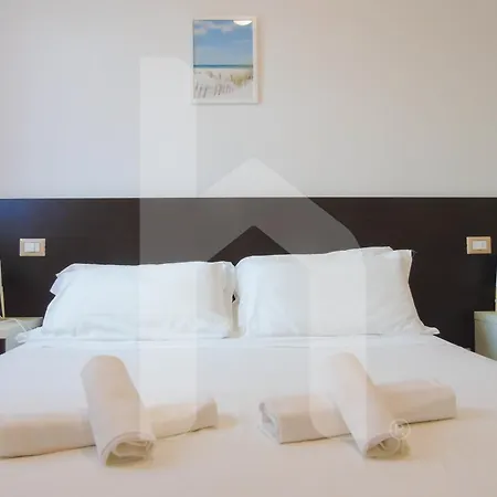 Homiday - Felicioni Aparthotel 3*
