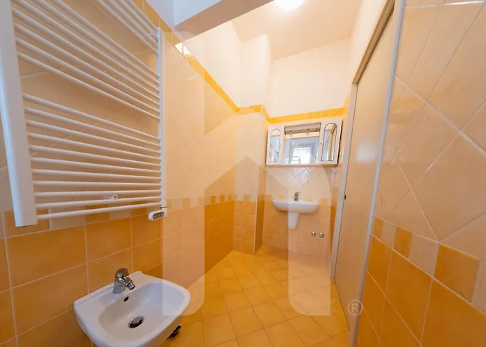 Homiday - Felicioni 3* Альба-Адриатика