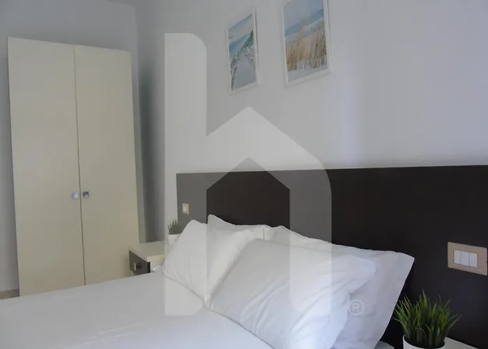 Lägenhetshotell Homiday - Felicioni 3*