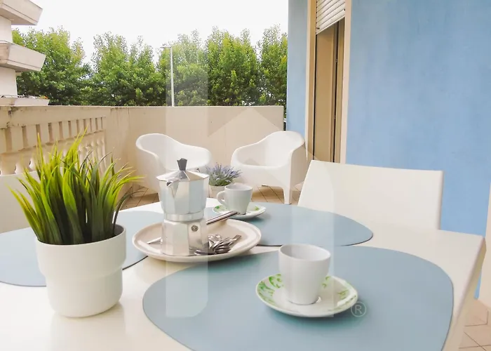 Lägenhetshotell Homiday - Felicioni 3*