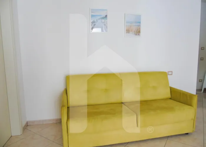 Homiday - Felicioni Lägenhetshotell Alba Adriatica